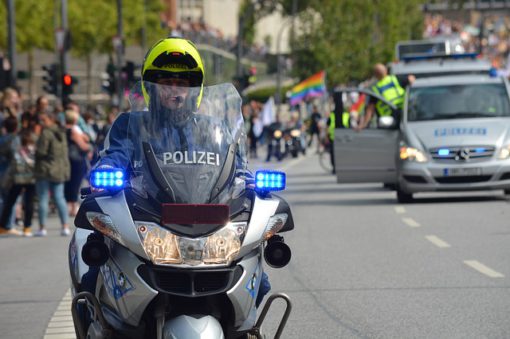 Polizei Bewerbungsfrist Und Einstellungstermine 2022| Plakos